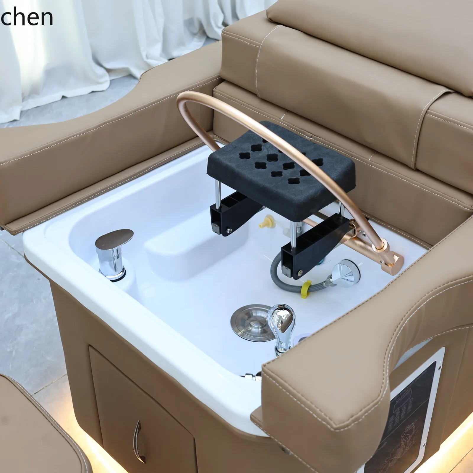 b7- Back Lift Head Therapy Wel - Wellness Spa And Salon recension och pris